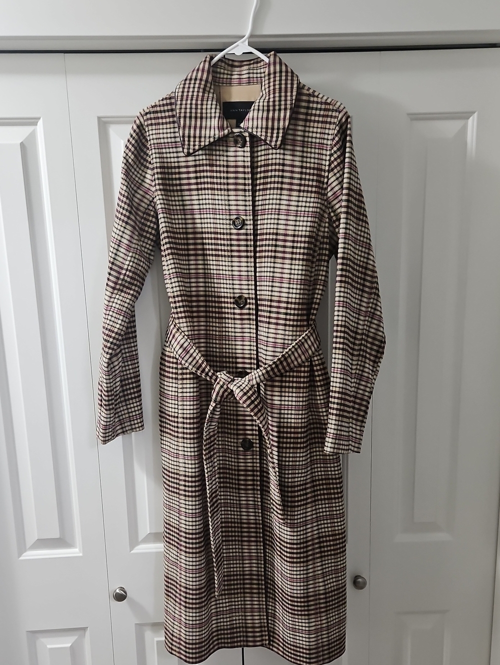 Ann Taylor Plaid Long Sleeve Trench Coat in Cream and Brown